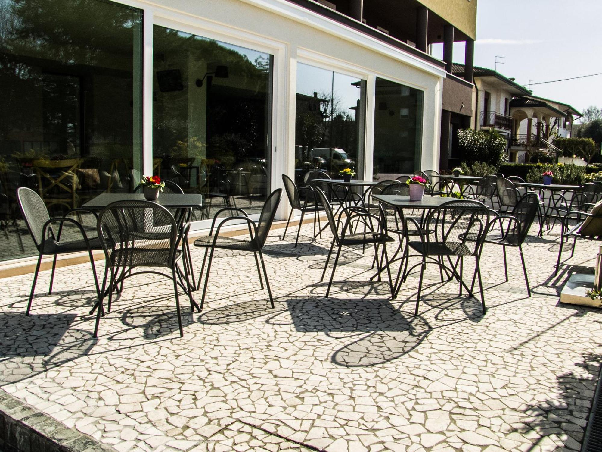 Hotel Ambra Quarto dʼAltino Exterior foto
